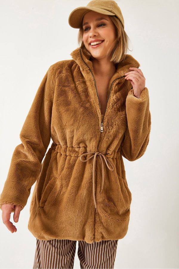 Bianco Lucci Bianco Lucci Women's Zippered Long Elastic Waist Fur Coat 204