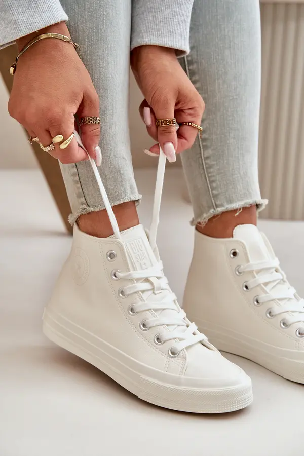 BIG STAR SHOES BIG STAR SHOES Дамски изолирани маратонки от еко кожа Бяла Big Star