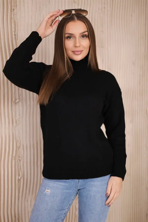 Kesi Black sweater with high neckline