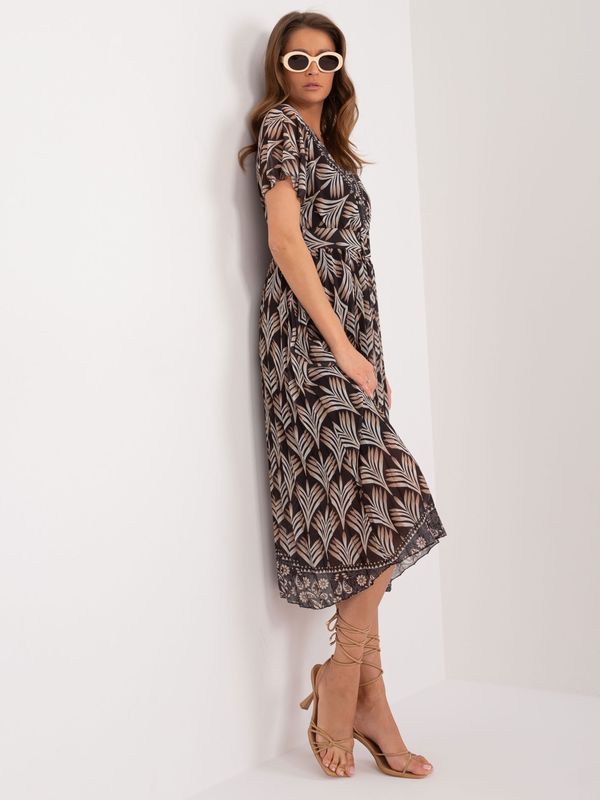 Fashionhunters Black women's dress with print and short sleeves