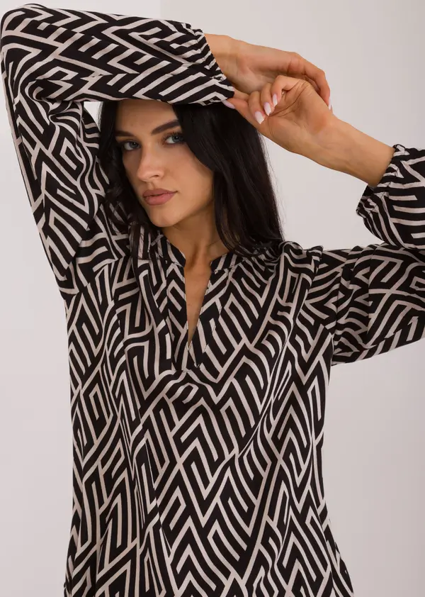 Sublevel Blouse-D73771M11186B-black-beige