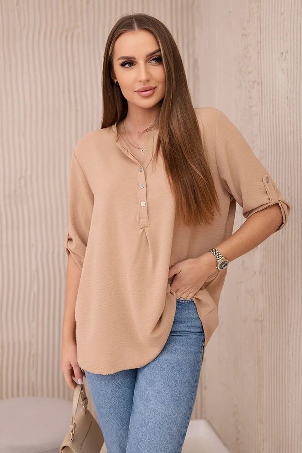 Włoski Blouse with a longer back Camel
