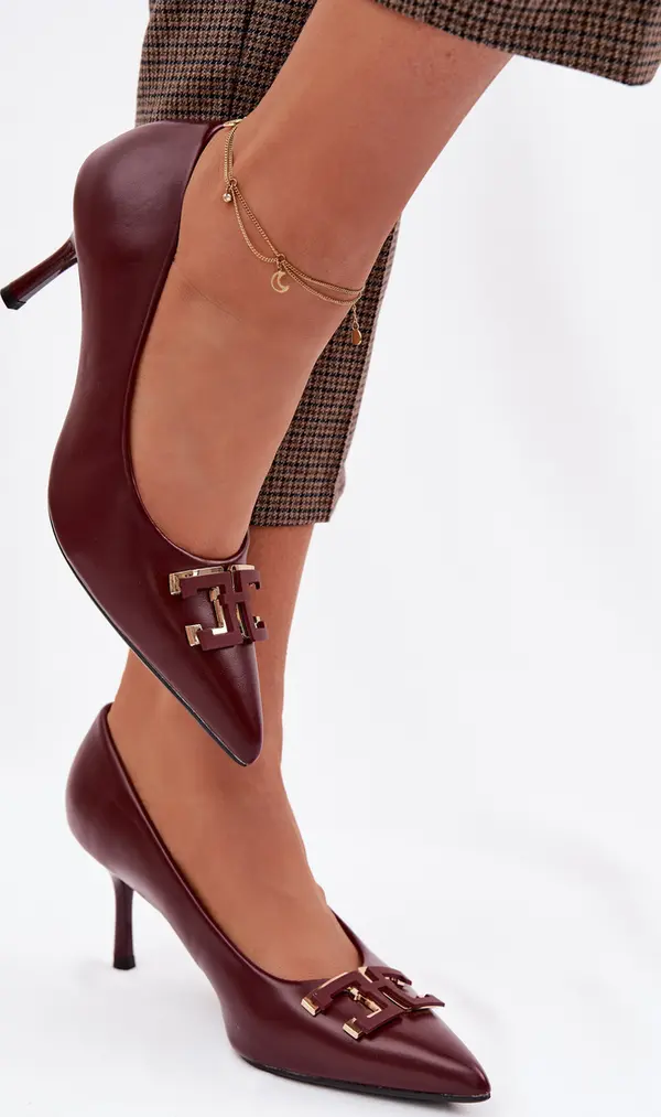 Boto Бордови обувки на висок ток