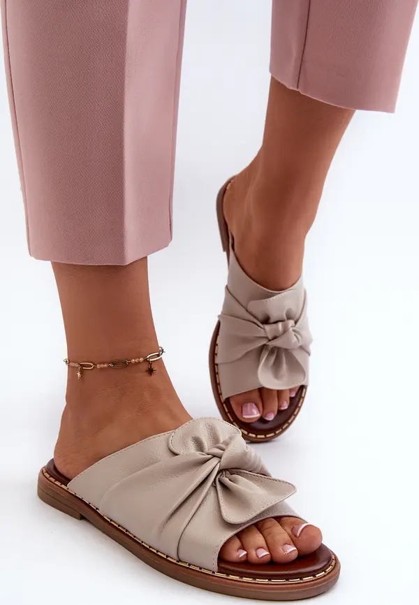 Boto Boto Дамски равни сандали в бежово Nelvira