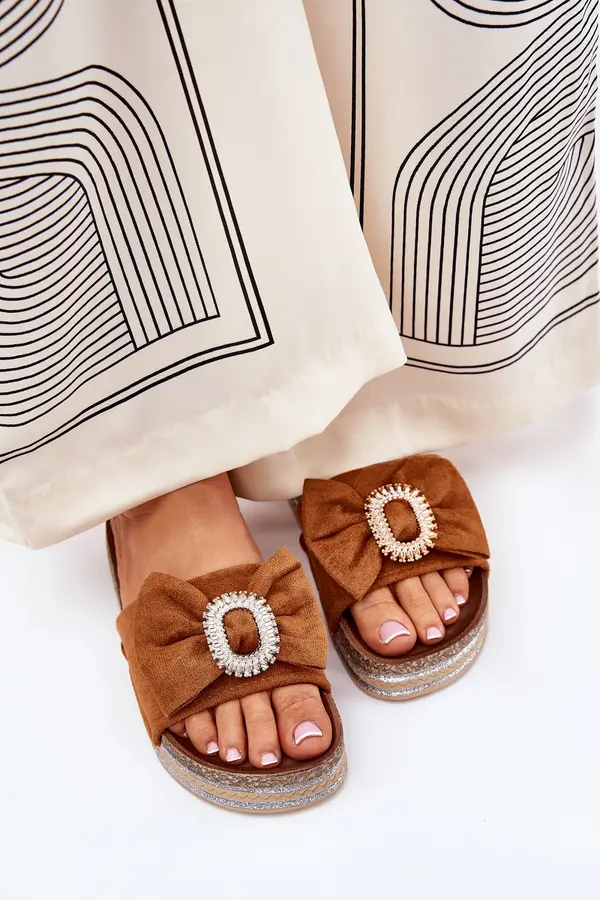 Boto Boto Дамски Сандали На Платформа С Лента И Декорирана Брошка Кафяви Lenela