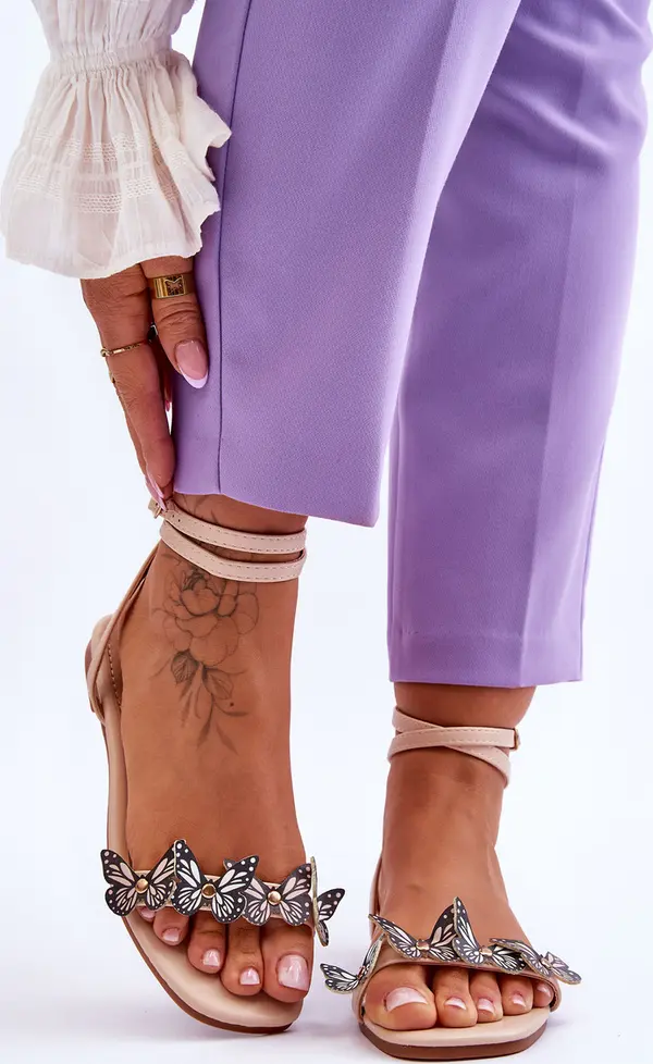 Boto Boto Дамски сандали с декоративни пеперуди Beige Jeane