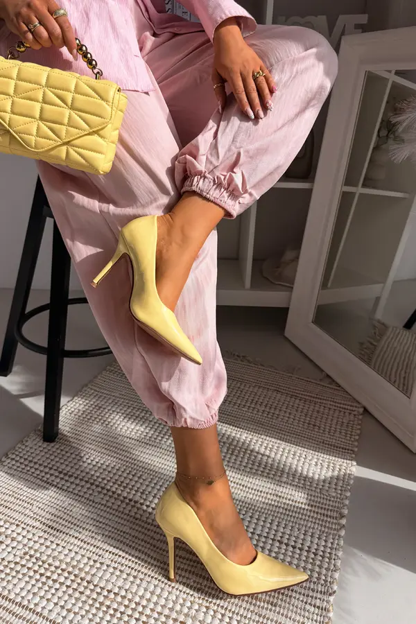 Boto Бото Класически обувки на висок ток в жълто