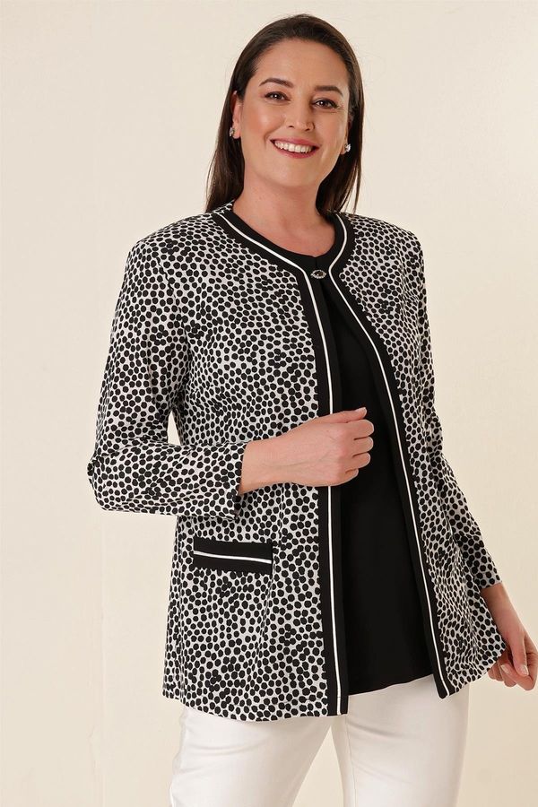 By Saygı By Saygı Lycra Athletic Polka Dot Plus Size Crepe Satin Jacket with Fake Pocket. Black