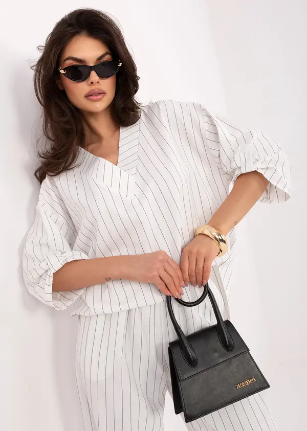 LAKERTA Бял комплект от две части с райета