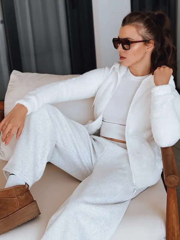 DStreet Бяла блуза с качулка и спортни панталони