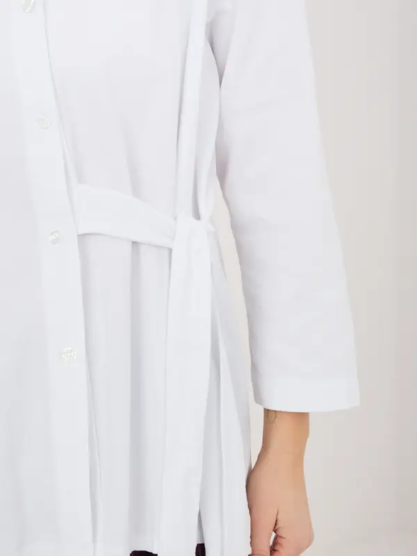 RUE PARIS Бяла кадифена риза с копчета
