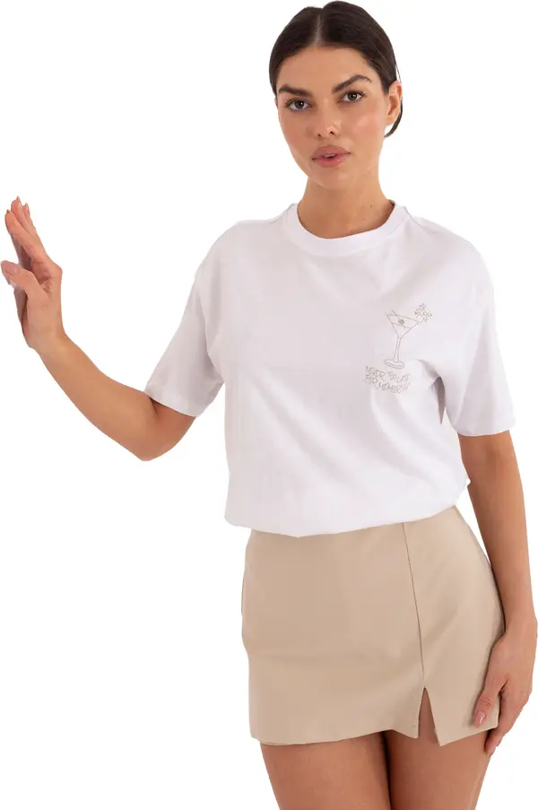 EIGHT 2 NINE Бяла тениска с къс ръкав