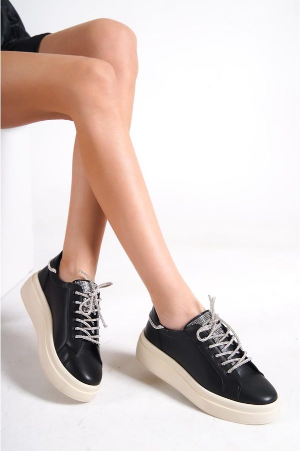 Capone Outfitters Capone Outfitters Capone кръгли пръсти дамски маратонки с камъни и дантела нагоре черно