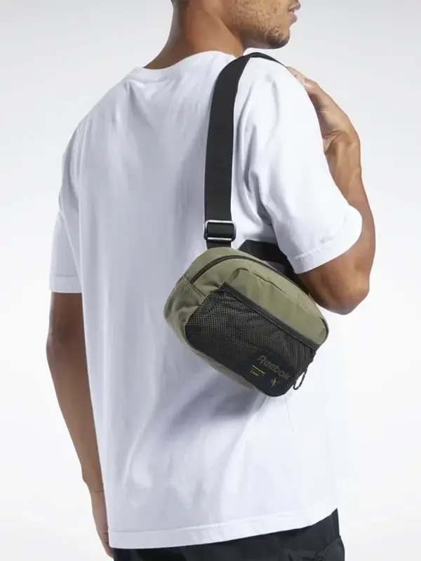 Reebok Чанта за през рамо Reebok CL Outdoor S