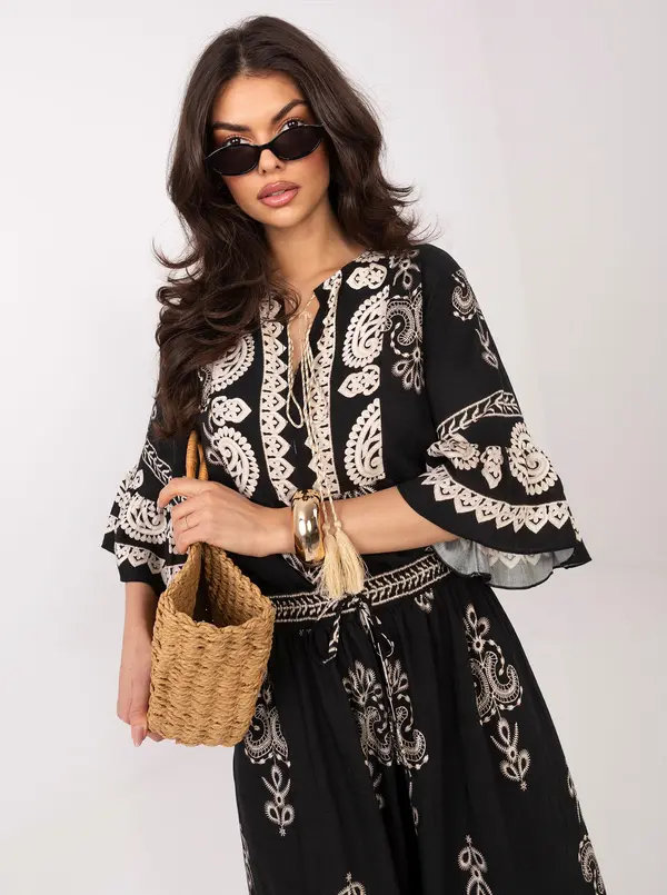 Italy Moda Черен летен тоалет с шарки