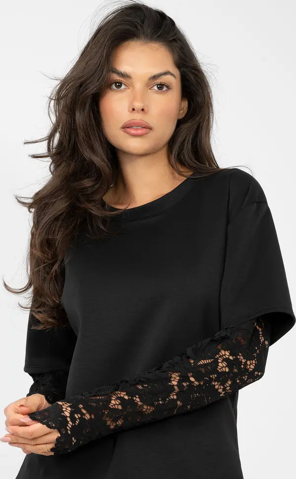 Factory Price Черна блуза с дантелени ръкави