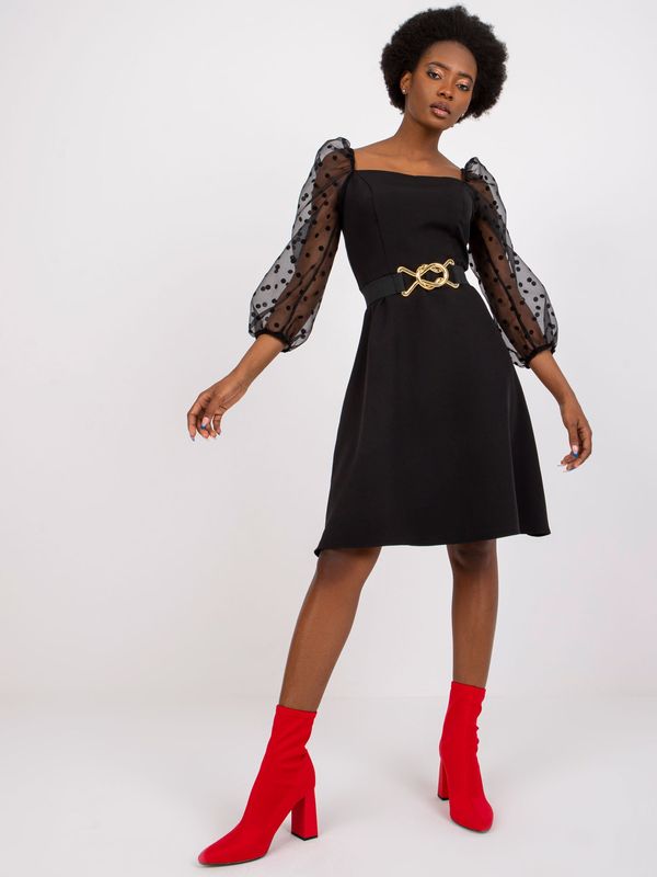 Fashionhunters Черна елегантна рокля от Сеговия