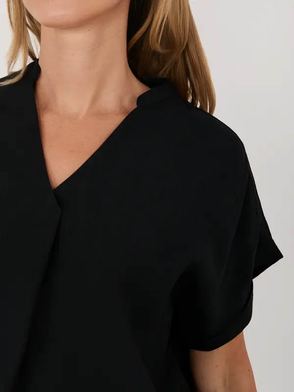 Sublevel Черна лятна блуза с къс ръкав