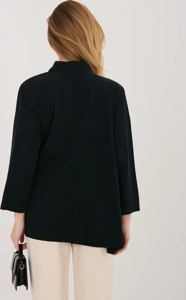 RUE PARIS Черна риза с яка от щраус