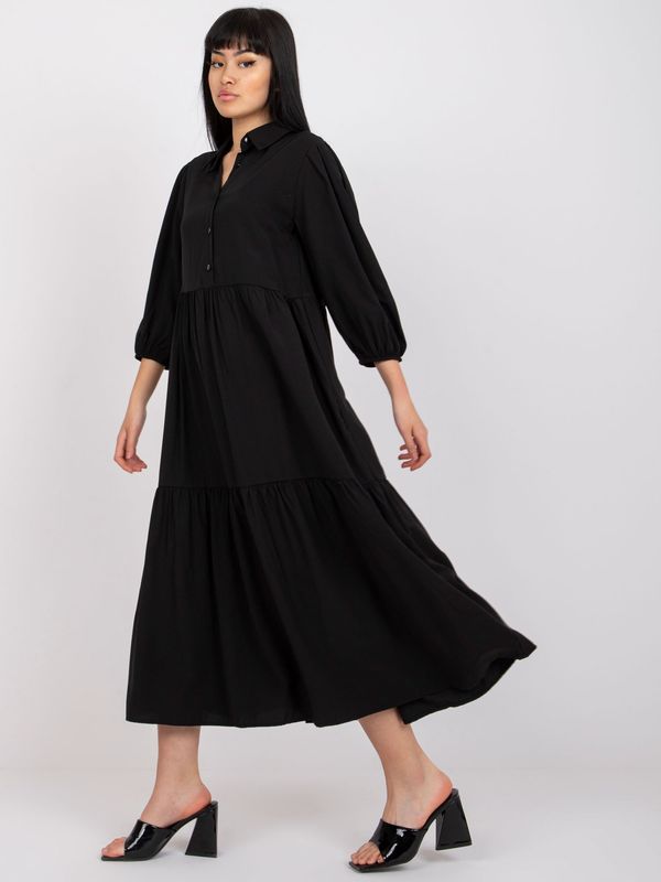 Fashionhunters Черна рокля с памучни волани RUE PARIS