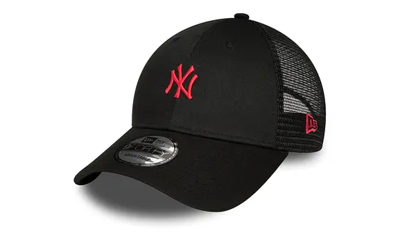New Era Черна шапка с куфар New Era Yankees