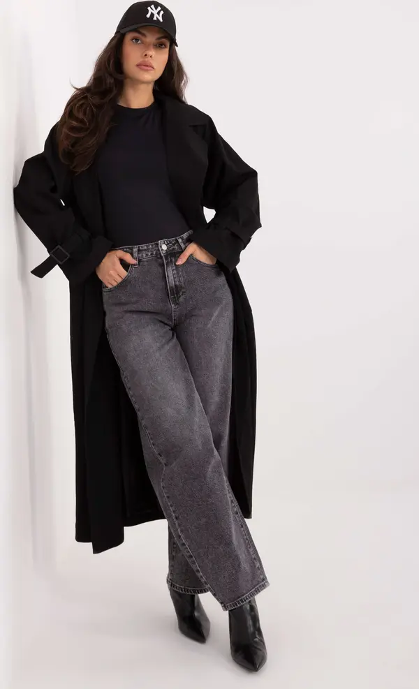 Sublevel Черна тениска с къс ръкав