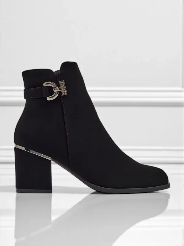 Resti Черни боти до глезена с токчета