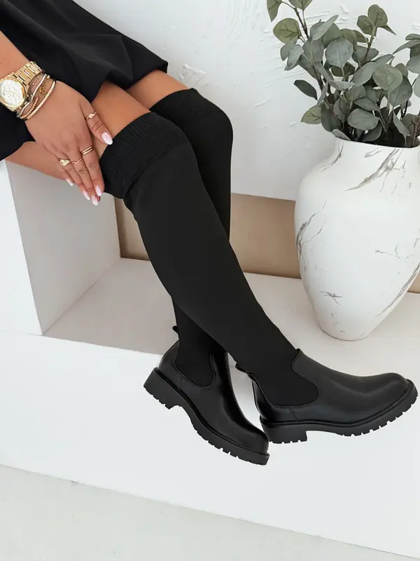 DStreet Черни ботуши без токчета