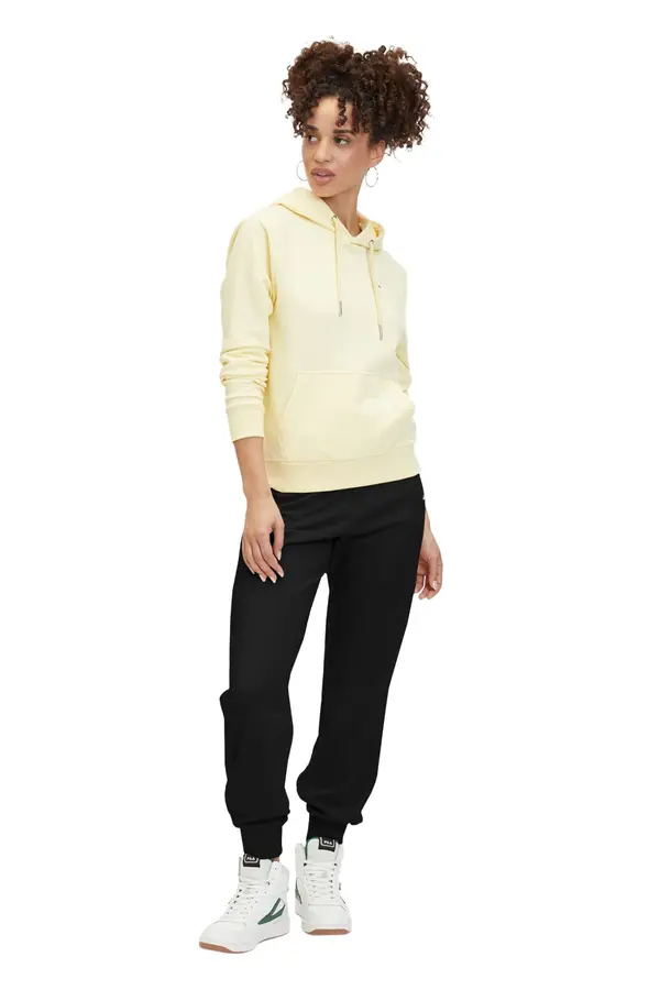 Fila Черни спортни панталони Fila BUETZOW