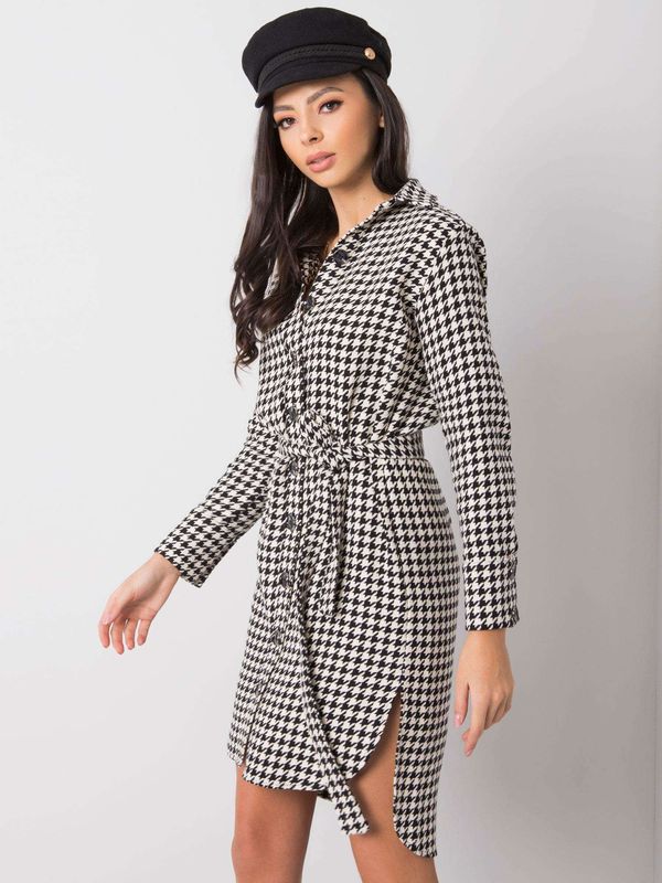 Fashionhunters Черно-бяла рокля от Cande