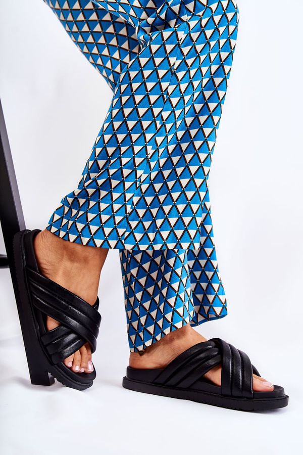 Kesi Classic women's leather slippers Black Daron