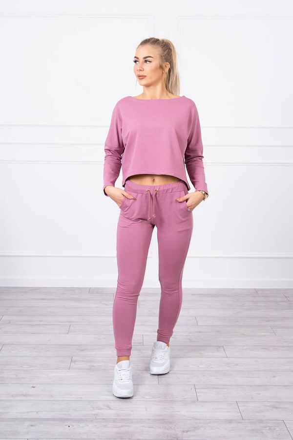 marka niezdefiniowana Complete with an oversized blouse in dark pink