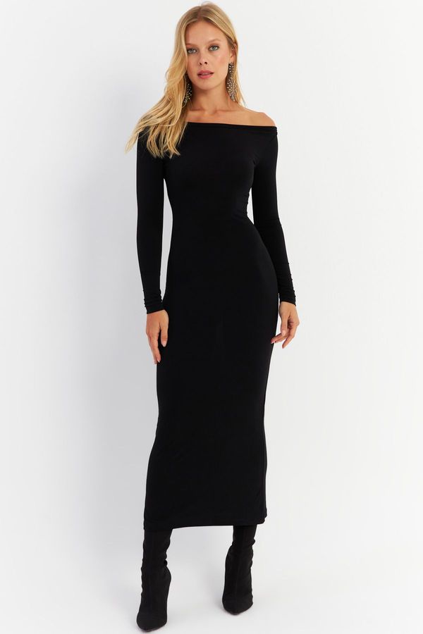 Cool & Sexy Cool & Sexy Women's Black Boat Neck Maxi New Year's Dress HOR03