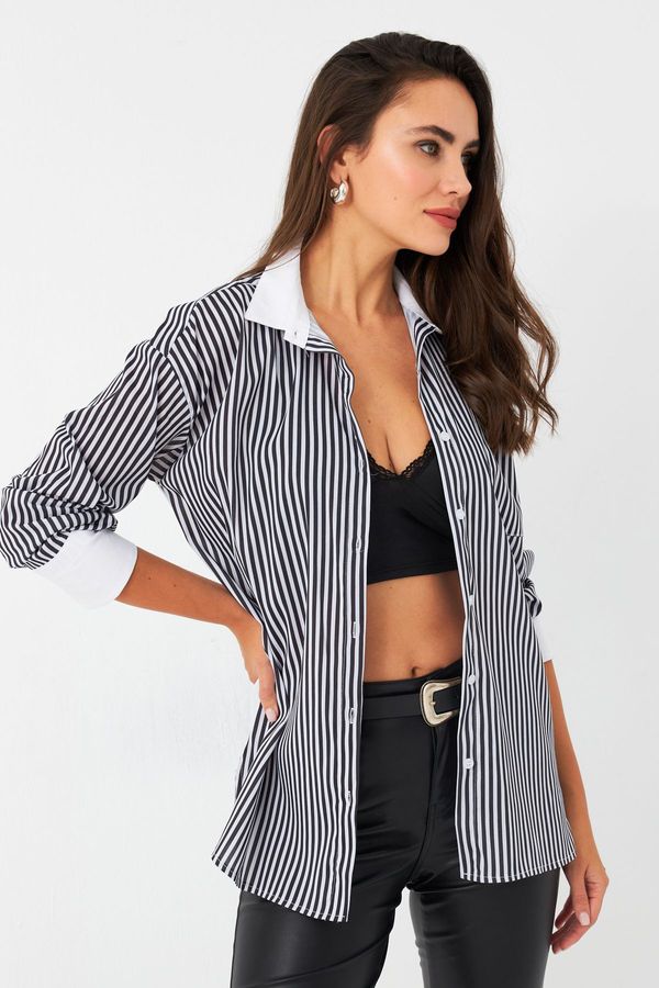 Cool & Sexy Cool & Sexy Women's Ecru-Black Striped Contrast Shirt