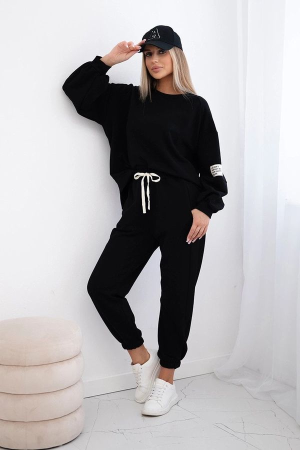 Włoski Cotton sweatshirt with a longer back + black trousers