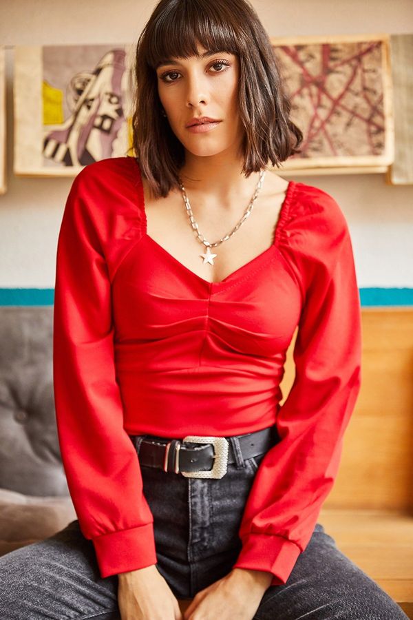 Olalook Дамска блуза. Olalook Classic