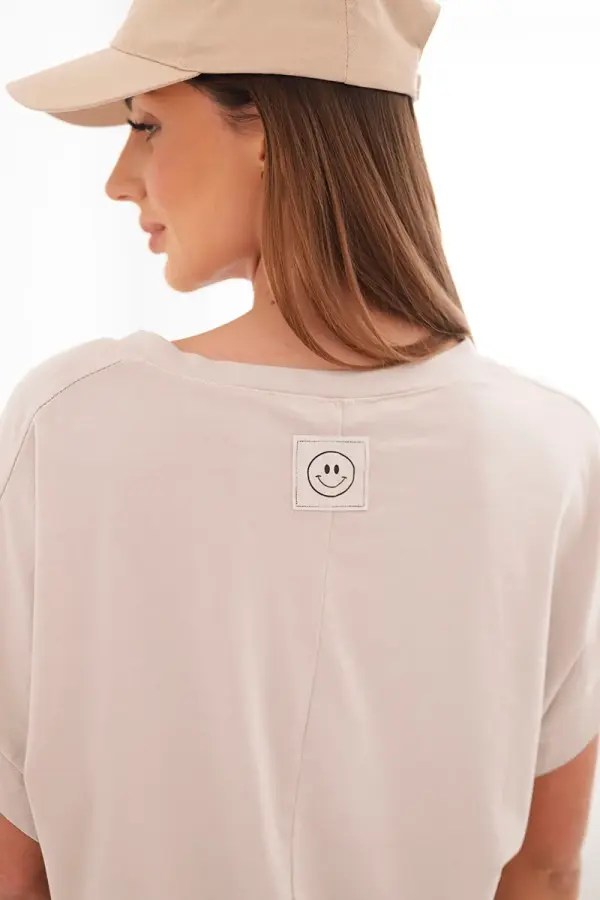 Kesi Włoski Дамска памучна блуза с V-образно деколте, бежова