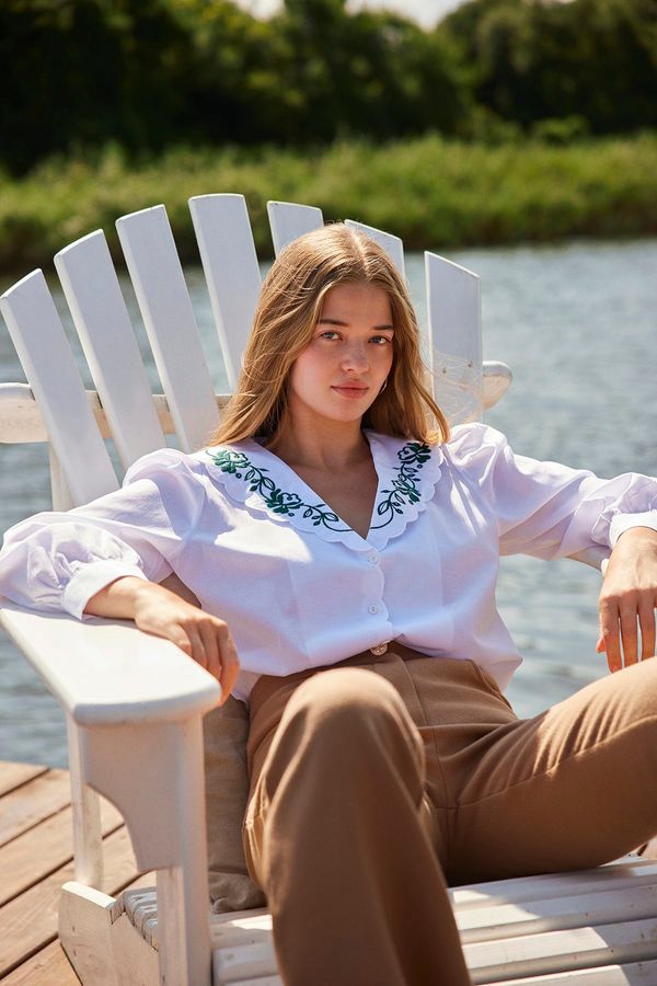 Trendyol Дамска риза Trendyol Embroidery