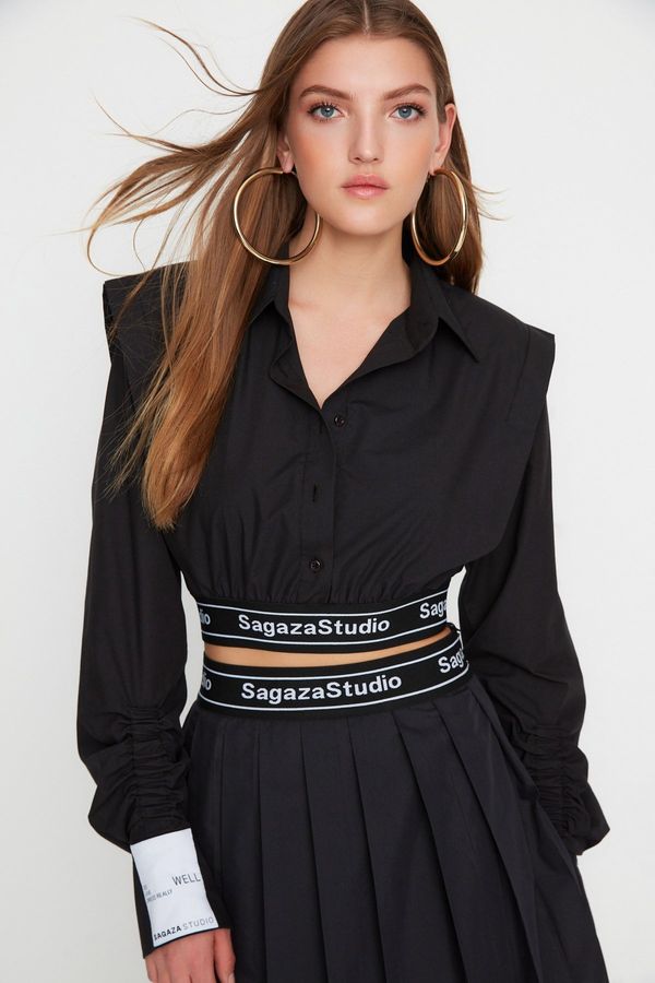 Trendyol Дамска риза. Trendyol Poplin