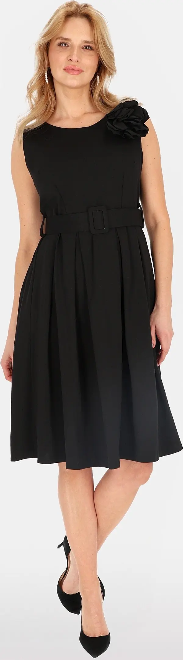 PERSO Дамска рокля без ръкави, миди кройка с брошка PERSO