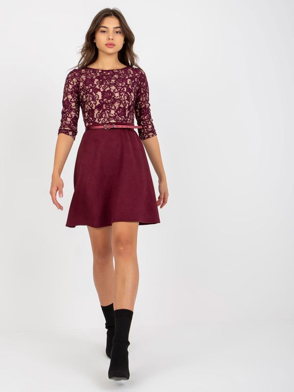 Fashionhunters Дамска рокля Fashionhunters Floral