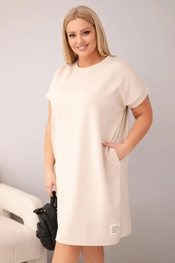 Kesi Włoski Дамска рокля plus size с джобове, бежова