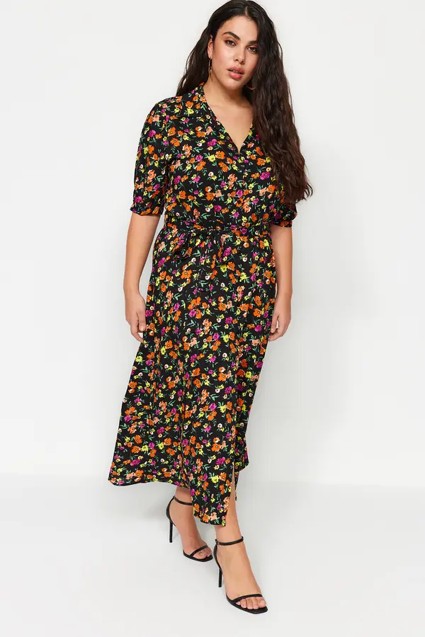 Trendyol Дамска рокля Trendyol Basic