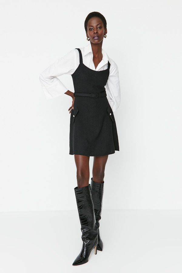 Trendyol Дамска рокля Trendyol Belted