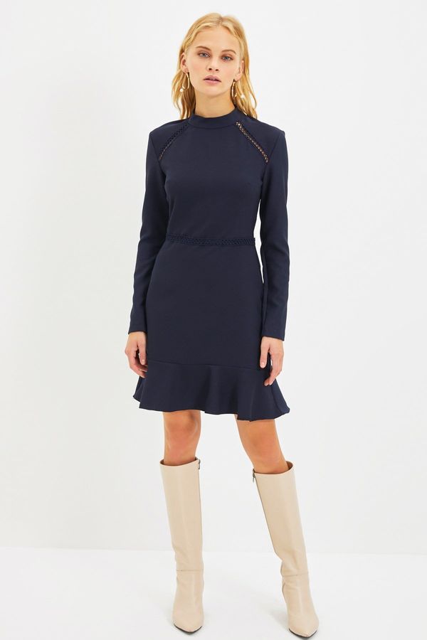 Trendyol Дамска рокля Trendyol Detailed