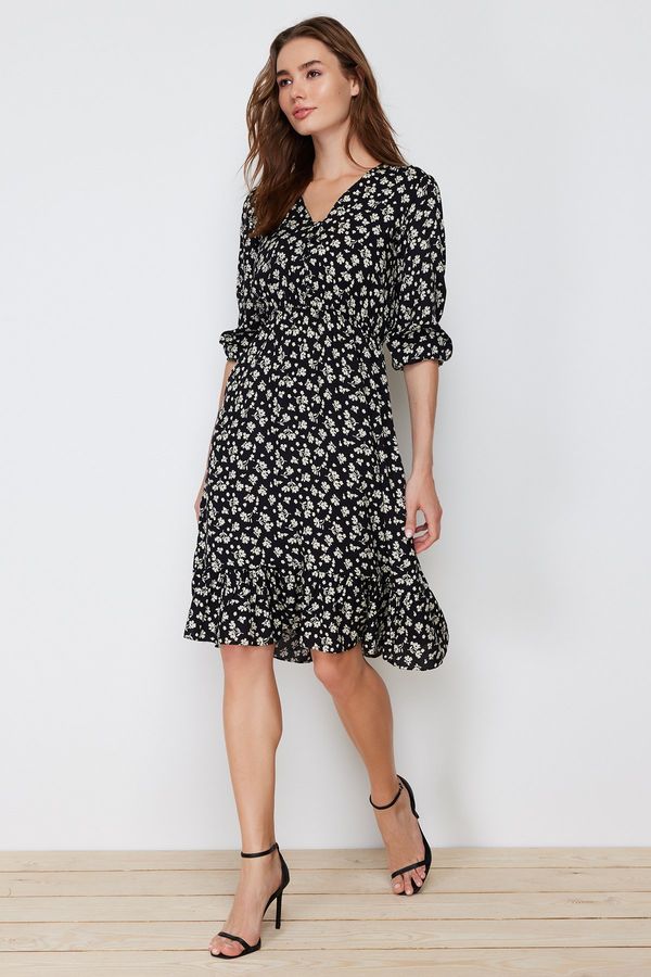 Trendyol Дамска рокля  Trendyol Floral Patterned