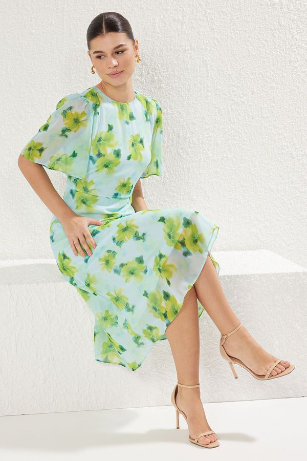 Trendyol Дамска рокля Trendyol Floral Patterned