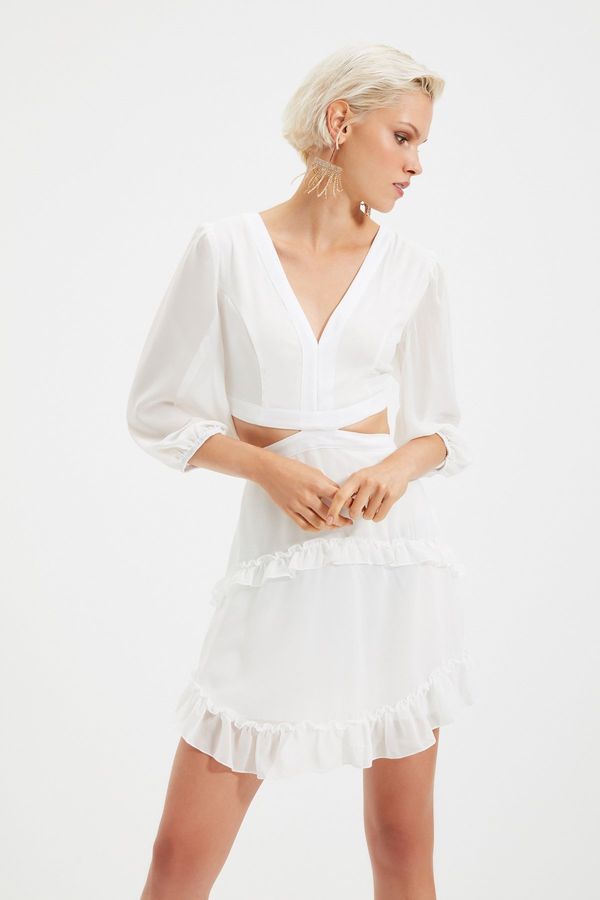 Trendyol Дамска рокля Trendyol Frill Detailed