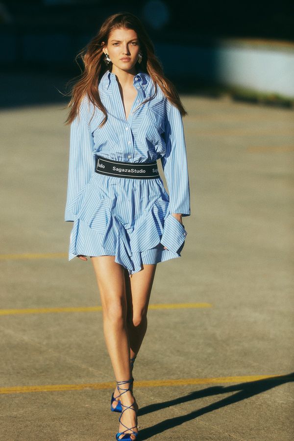 Trendyol Дамска рокля Trendyol TPRSS22EL00096/Blue