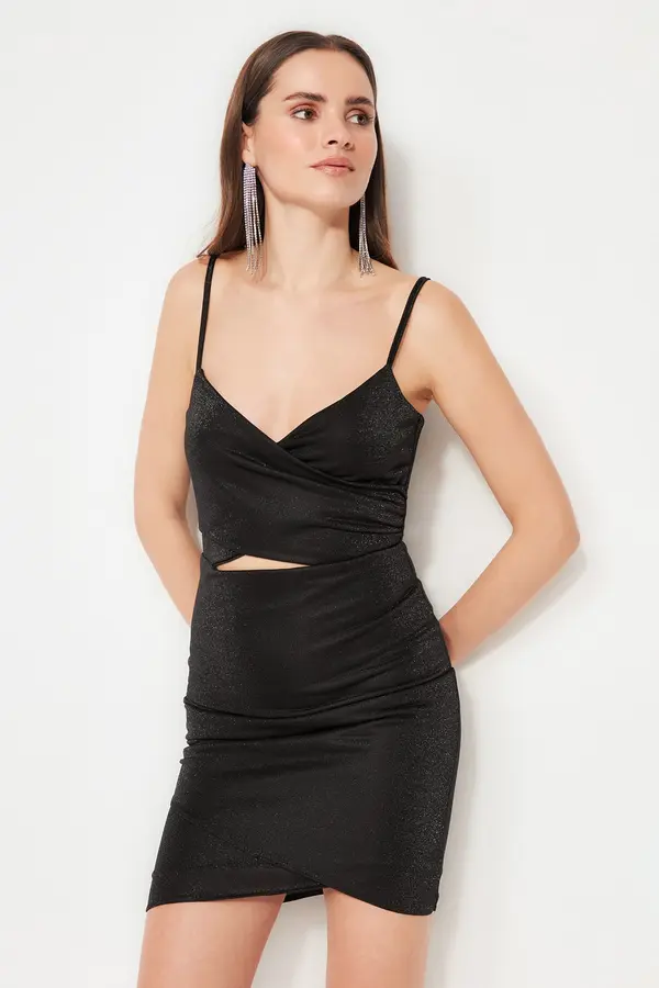 Trendyol Дамска рокля Trendyol TPRSS22EL1658/Powder